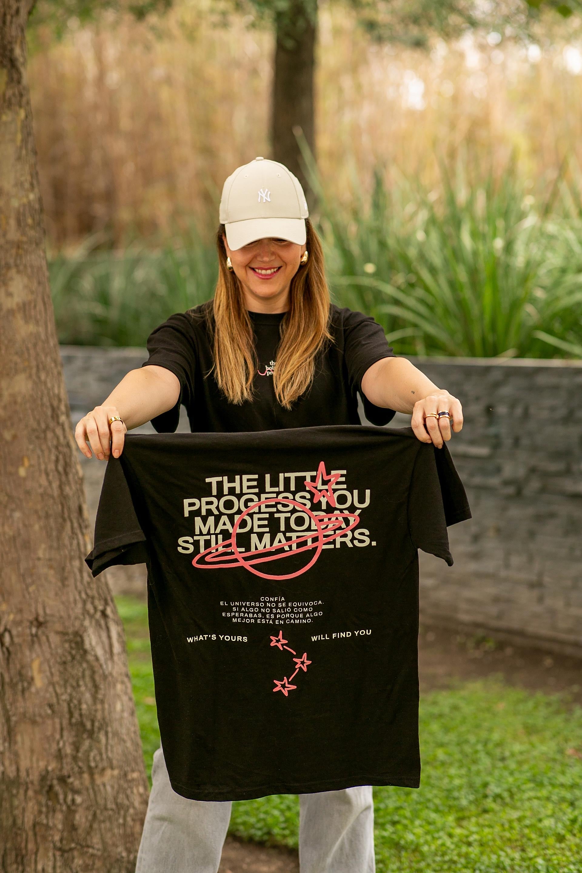 T-Shirt What´s Yours Will Find You